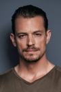 Joel Kinnaman Film ve Dizileri